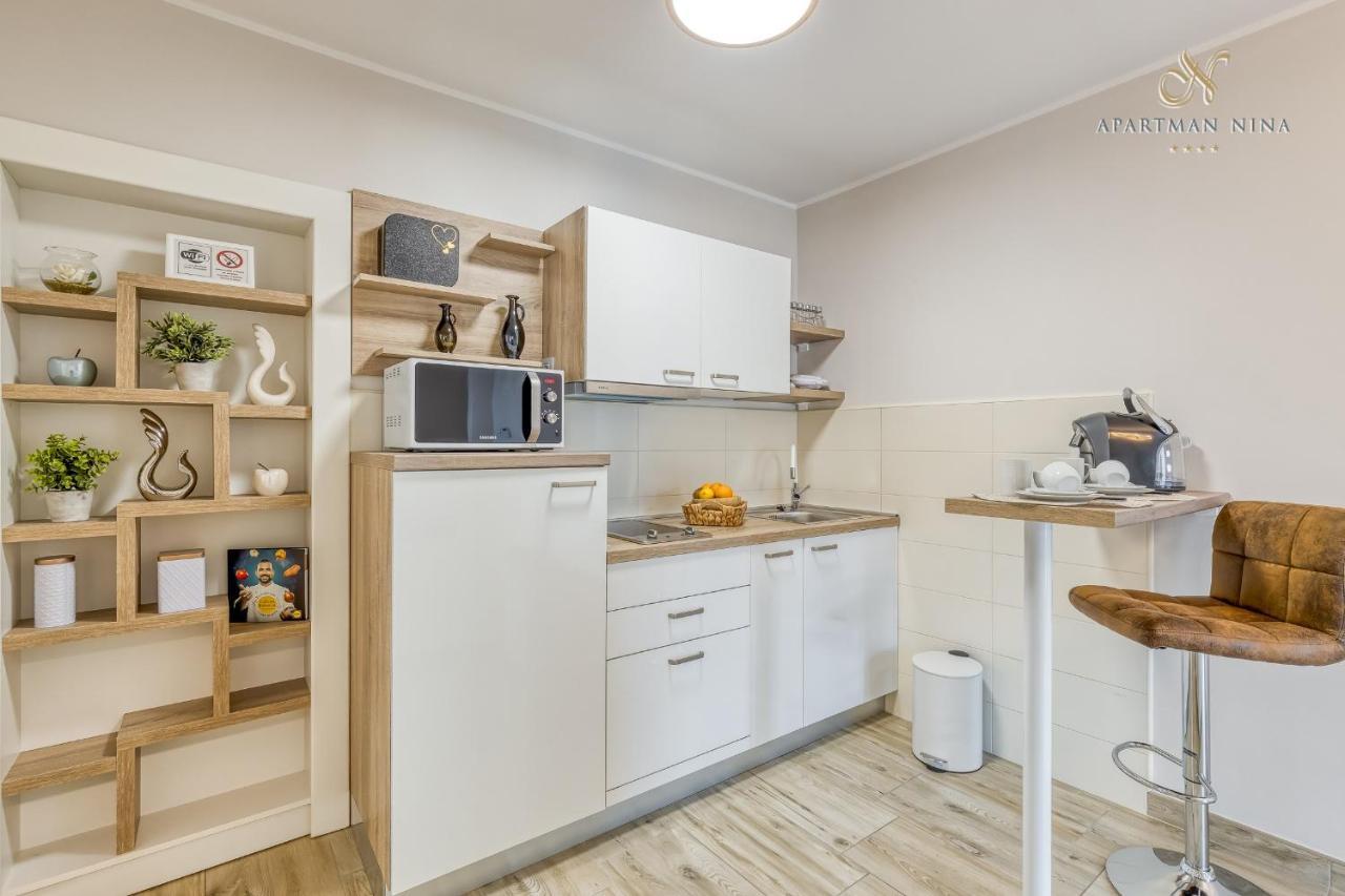 Apartment Nina Pazin Luaran gambar