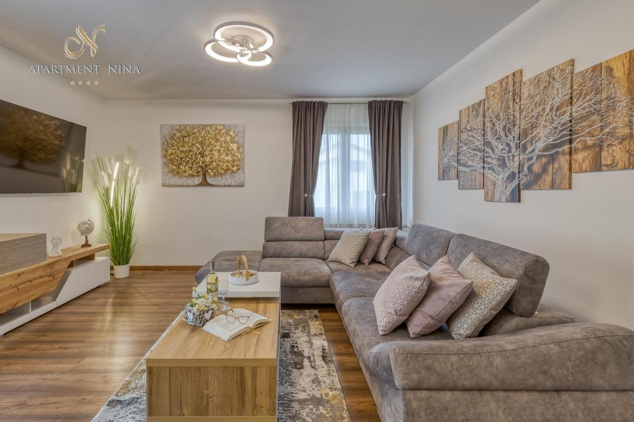 Apartment Nina Pazin Luaran gambar